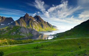 Lee más sobre el artículo Exploring the Perfect Balance between Budget and Luxury in Summer Getaways